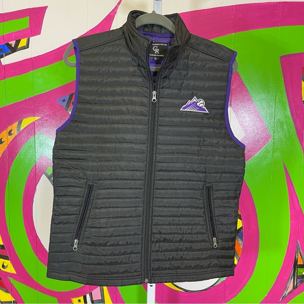 Colorado Rockies Vest. Size Small. In new condition! King Soopers logo on back